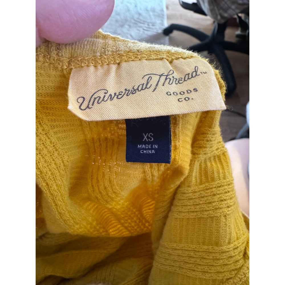 Universal Thread Yellow Textured Ribbed Tank Top Women's XS - Picture 7 of 8